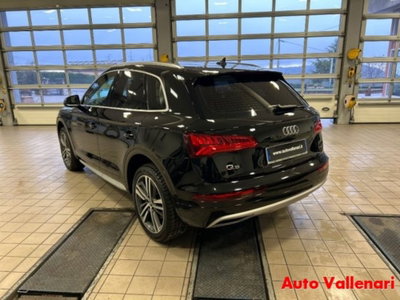 Audi Q5 40 TDI 204 CV quattro S tronic Business Sport (8)