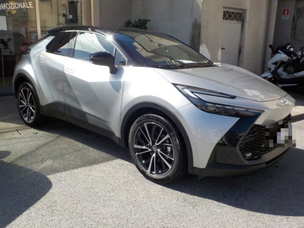 Toyota Toyota C-HR 1.8 hv Lounge fwd e-cvt (10)
