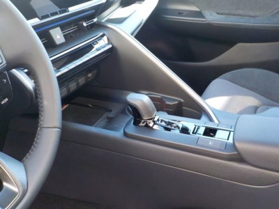 Toyota Toyota C-HR 1.8 hev Trend fwd e-cvt (8)