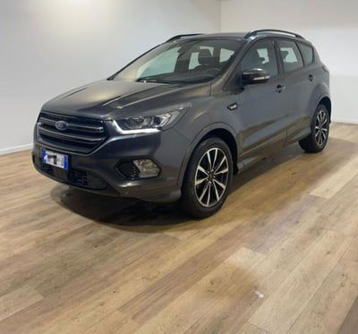 Ford Kuga 2.0 TDCI 150 CV S&S 4WD Powershift ST-Line usata