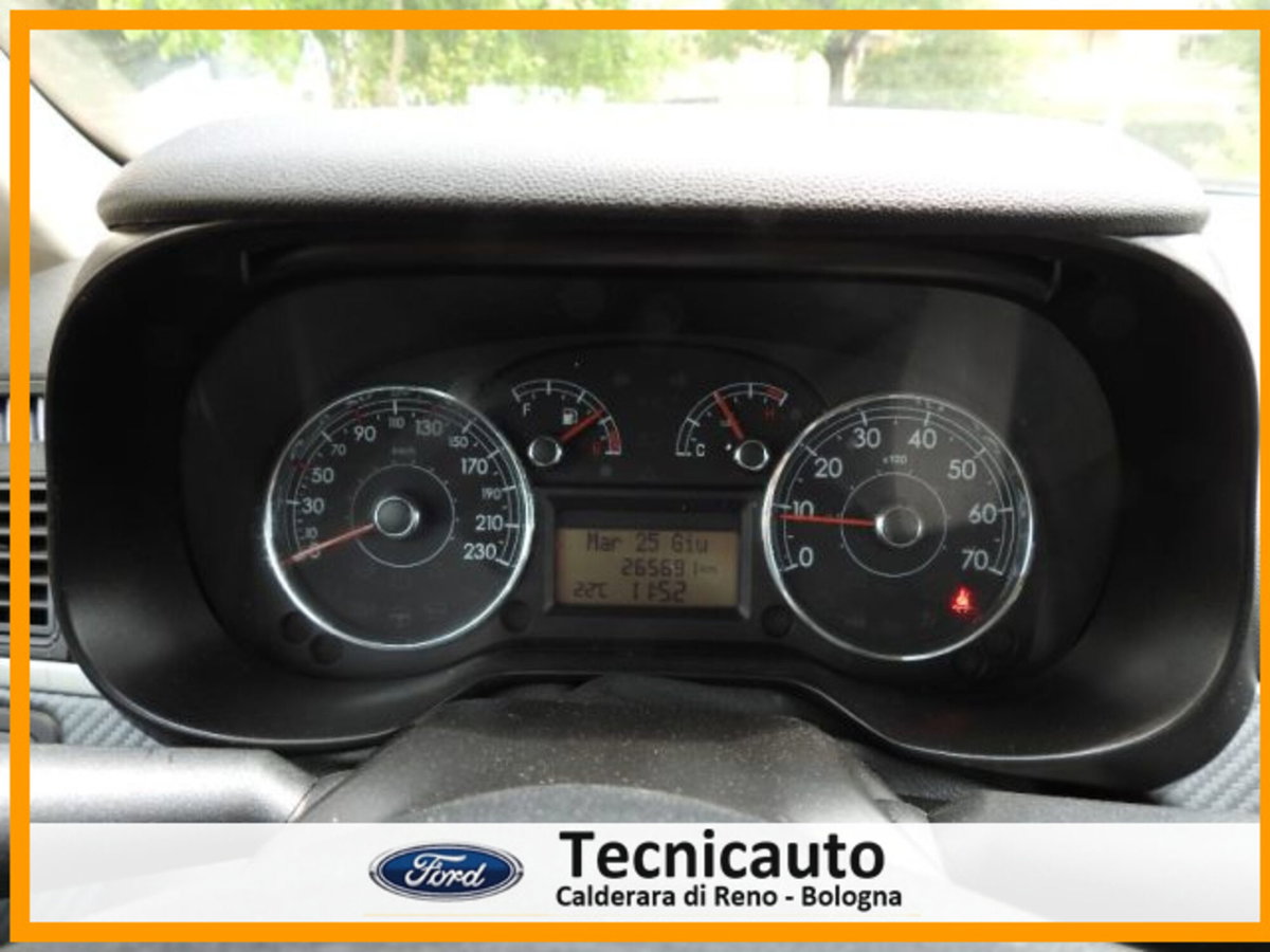 Fiat Grande Punto 1.4 GPL 5 porte Dynamic (13)
