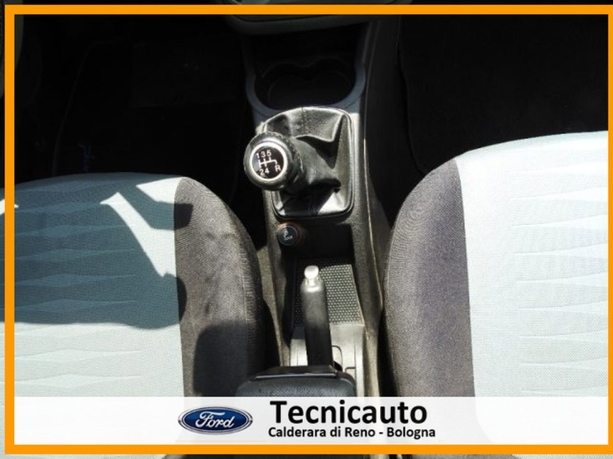 Fiat Grande Punto 1.4 GPL 5 porte Dynamic (19)