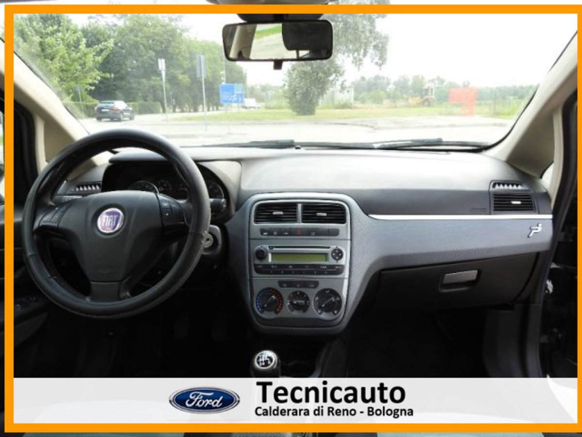 Fiat Grande Punto 1.4 GPL 5 porte Dynamic (9)