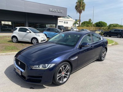 Jaguar XE 2.0 D Turbo 180CV Prestige  usata