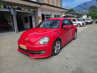 Volkswagen Maggiolino 1.6 TDI Design usata