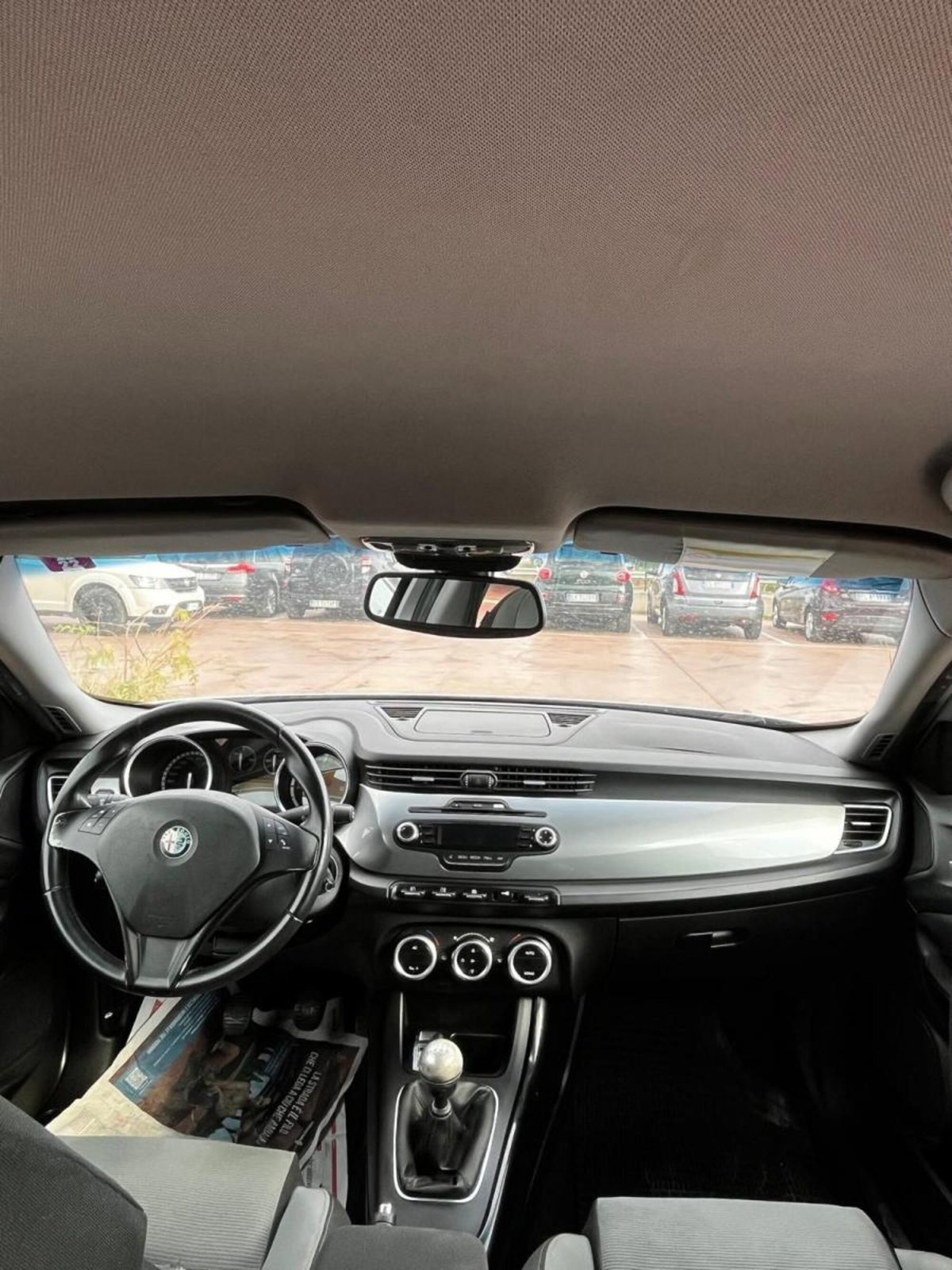 Alfa Romeo Giulietta 1.6 JTDm-2 Distinctive (7)