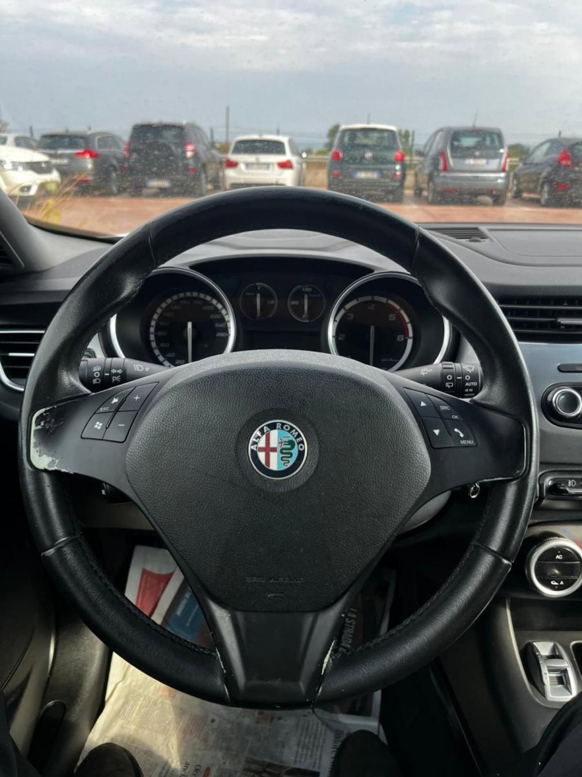 Alfa Romeo Giulietta 1.6 JTDm-2 Distinctive (8)