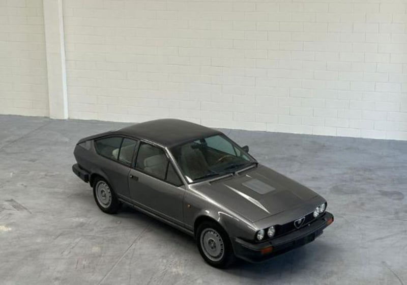 Alfa Romeo Alfetta GTV 6 2.5i