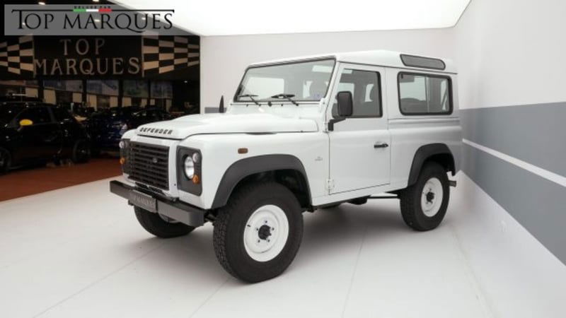 Land Rover Defender 90 2.2 TD4 Soft top N1