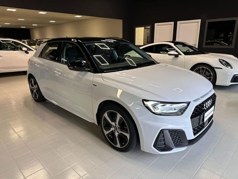 Audi A1 Sportback 30 TFSI S line edition