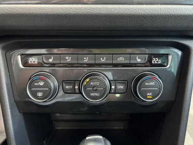Volkswagen Tiguan 2.0 TDI 150CV 4MOTION DSG Sport & Style BMT (18)
