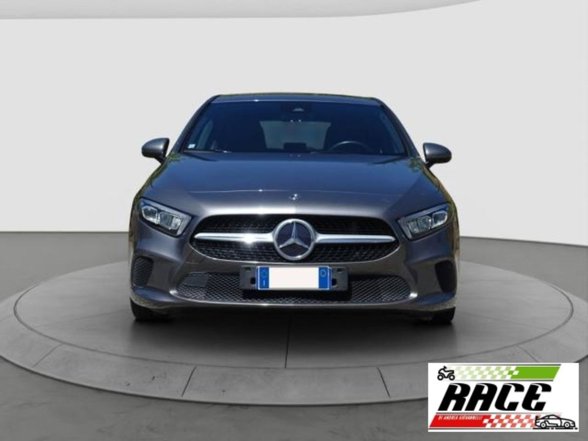 Mercedes-Benz Classe A 160 Sport (8)