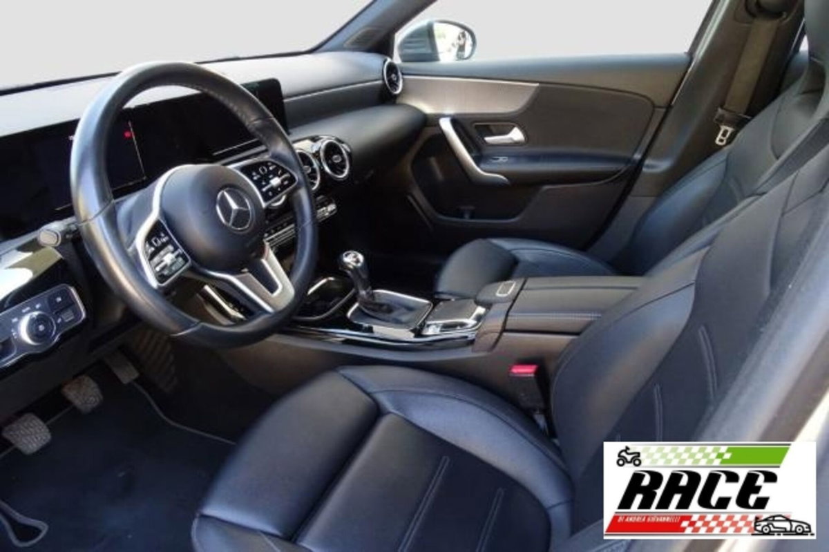 Mercedes-Benz Classe A 160 Sport (9)