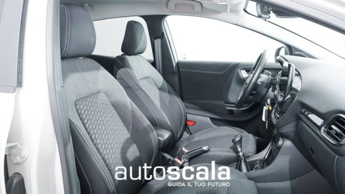 Ford Puma 1.0 EcoBoost Hybrid 125 CV S&S aut. Titanium Design (10)
