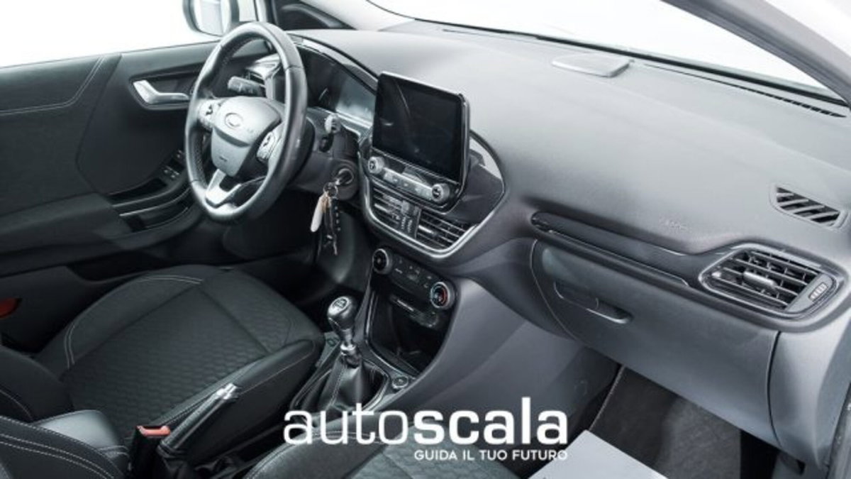 Ford Puma 1.0 EcoBoost Hybrid 125 CV S&S aut. Titanium Design (14)