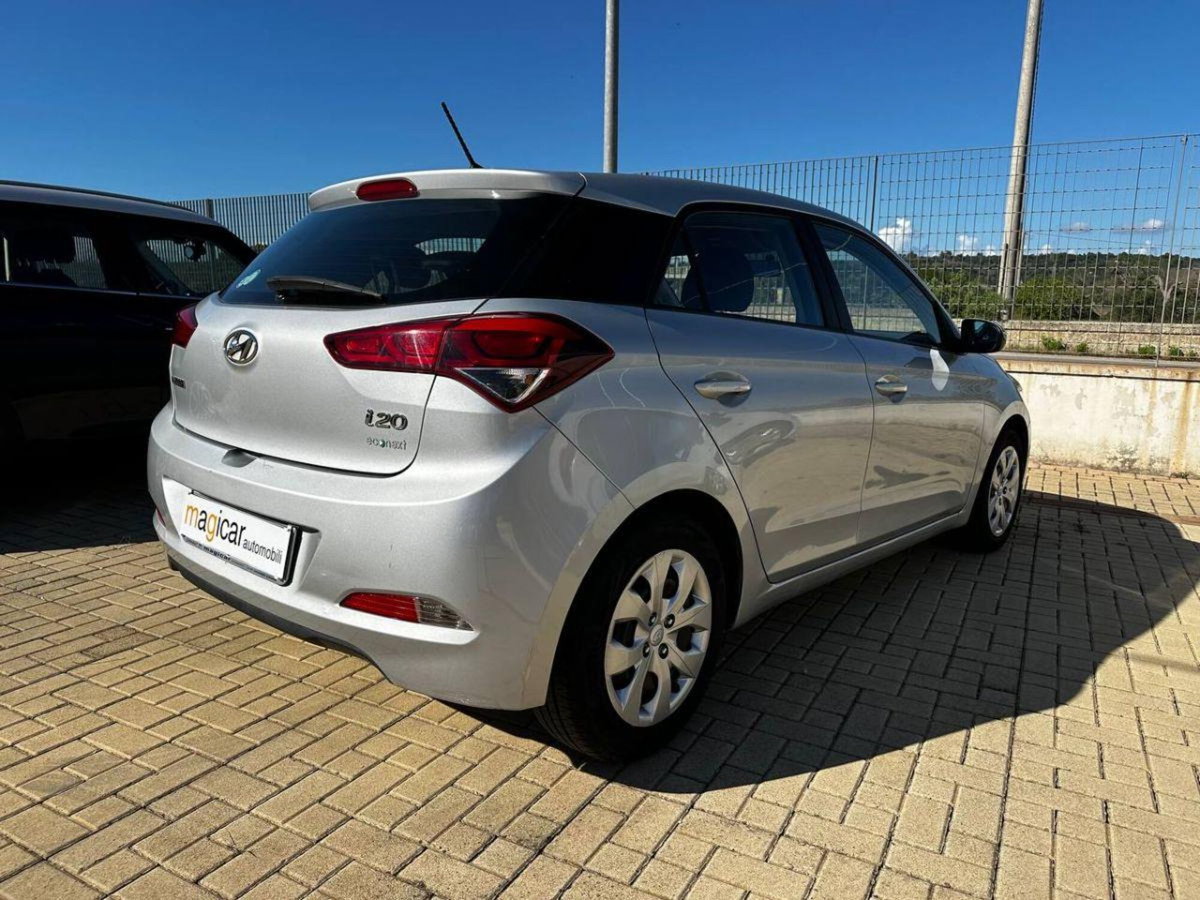 Hyundai i20 1.2 5p. Econext Classic (5)