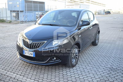 Lancia Ypsilon 1.0 FireFly 5 porte S&S Hybrid Gold Plus usata