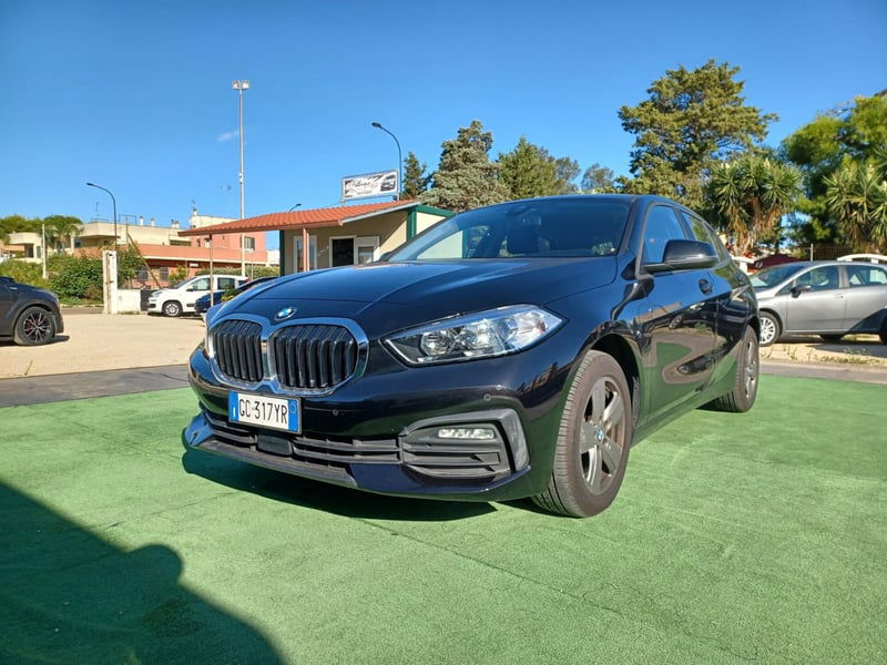 BMW Serie 1 116d 2.0 116CV cat 5 porte Attiva DPF