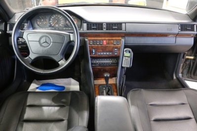 Mercedes-Benz 500 500 E cat (9)