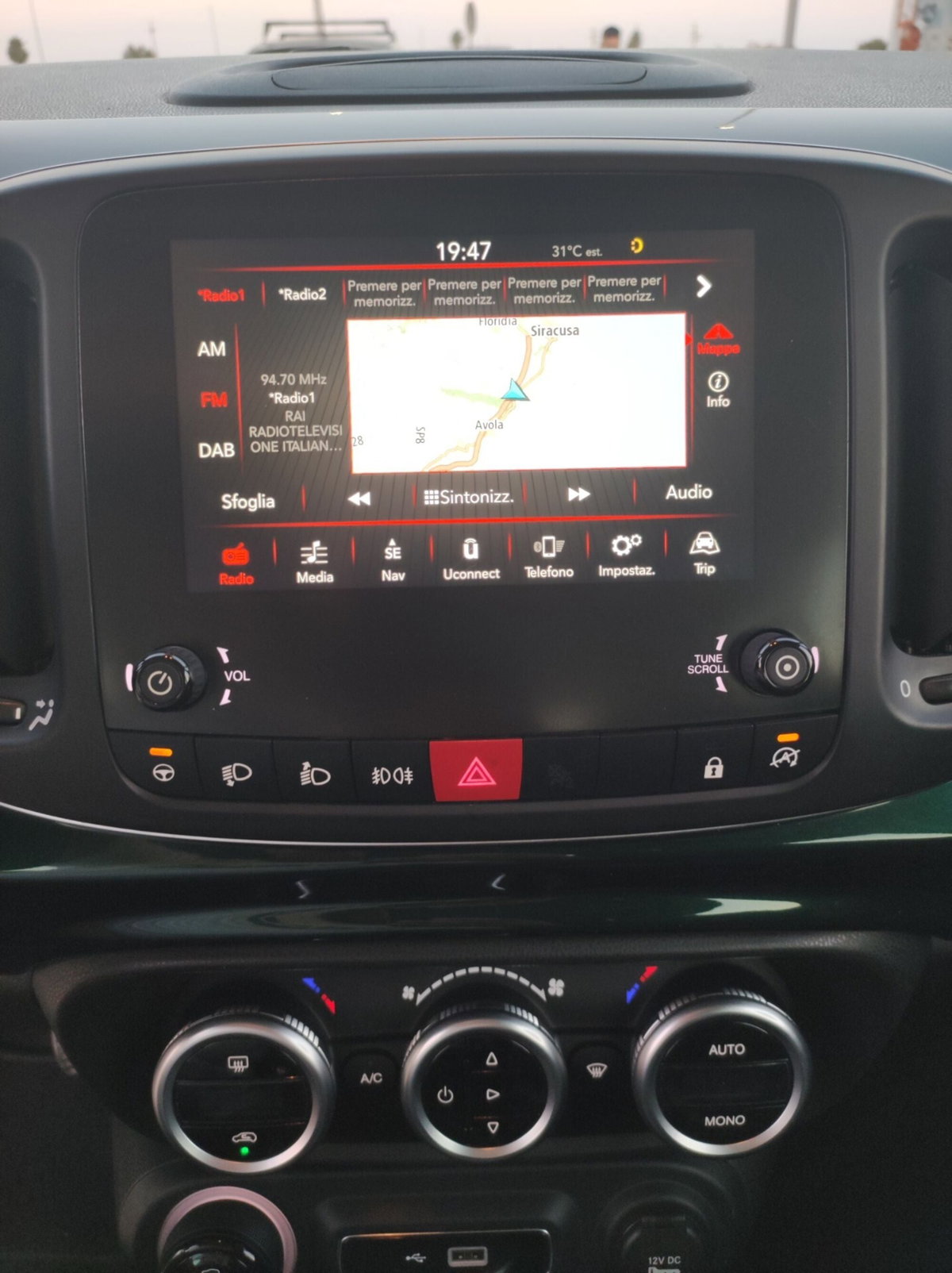 Fiat 500L 1.6 Multijet 120 CV Cross (7)