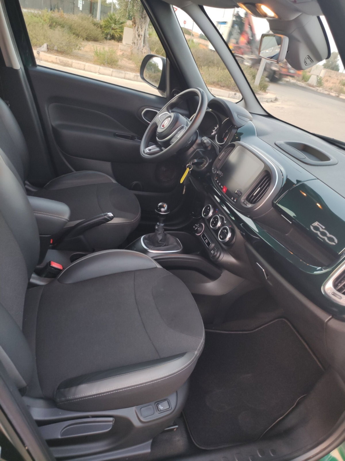 Fiat 500L 1.6 Multijet 120 CV Cross (8)