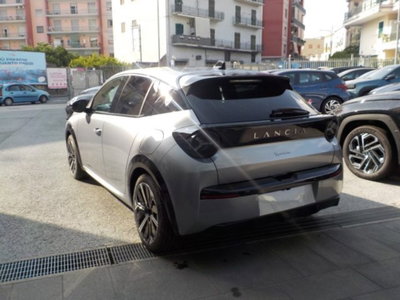 Lancia Ypsilon 1.2 mhev Edizione Limitata Cassina e-dct (14)