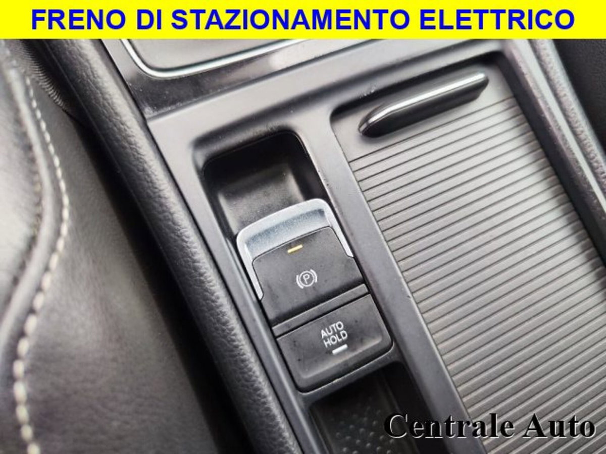 Volkswagen Golf Variant 1.6 TDI 110 CV DSG Highline BMT (15)