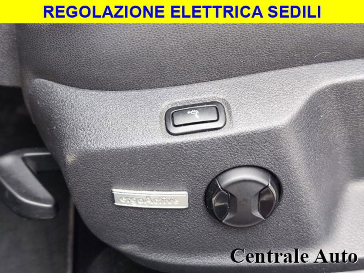 Volkswagen Golf Variant 1.6 TDI 110 CV DSG Highline BMT (16)