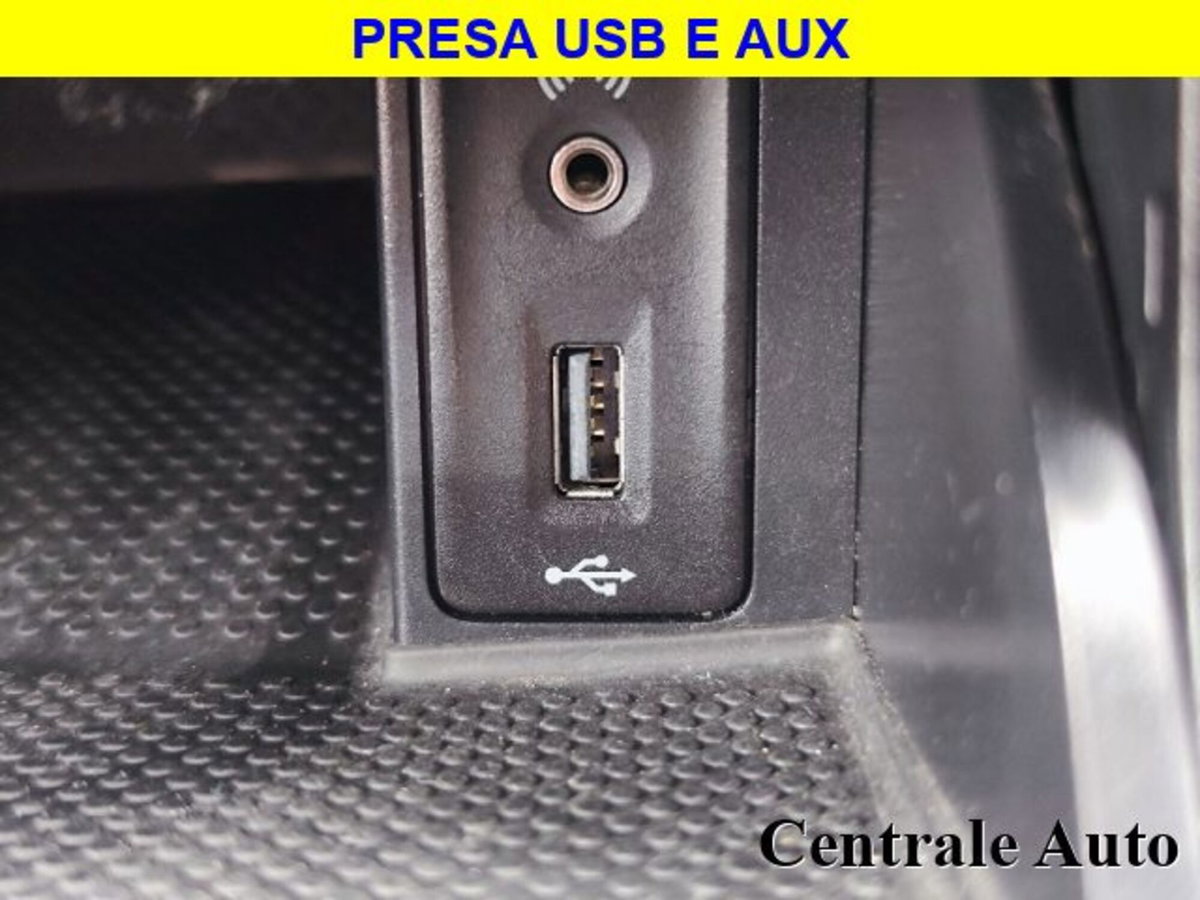Volkswagen Golf Variant 1.6 TDI 110 CV DSG Highline BMT (17)