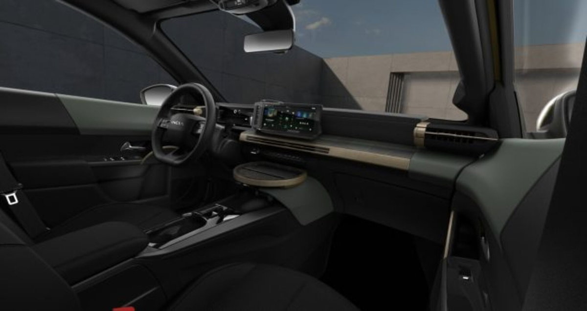 Lancia Ypsilon 1.2 mhev Edizione Limitata Cassina e-dct (5)