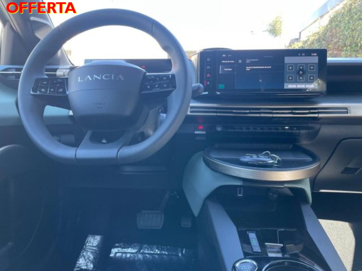 Lancia Ypsilon 1.2 mhev Edizione Limitata Cassina e-dct (18)