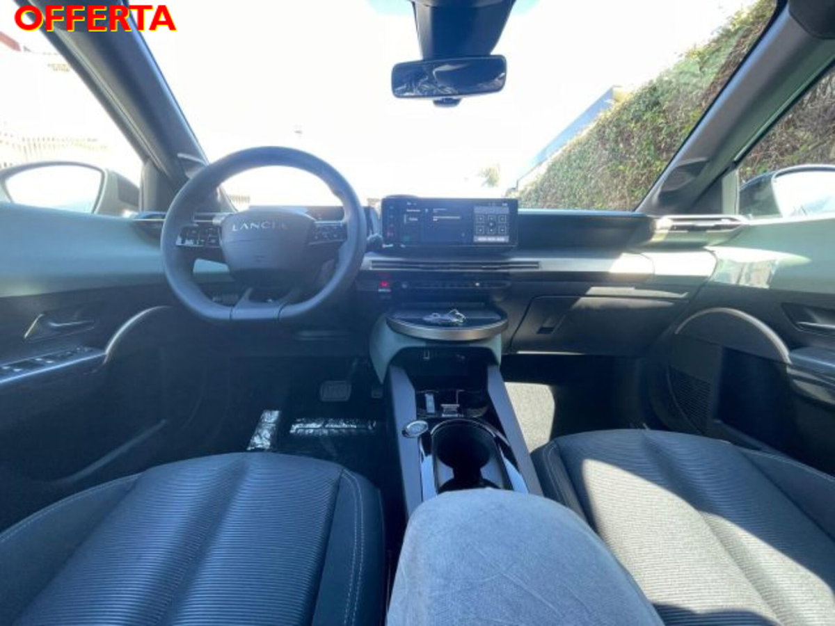Lancia Ypsilon 1.2 mhev Edizione Limitata Cassina e-dct (19)