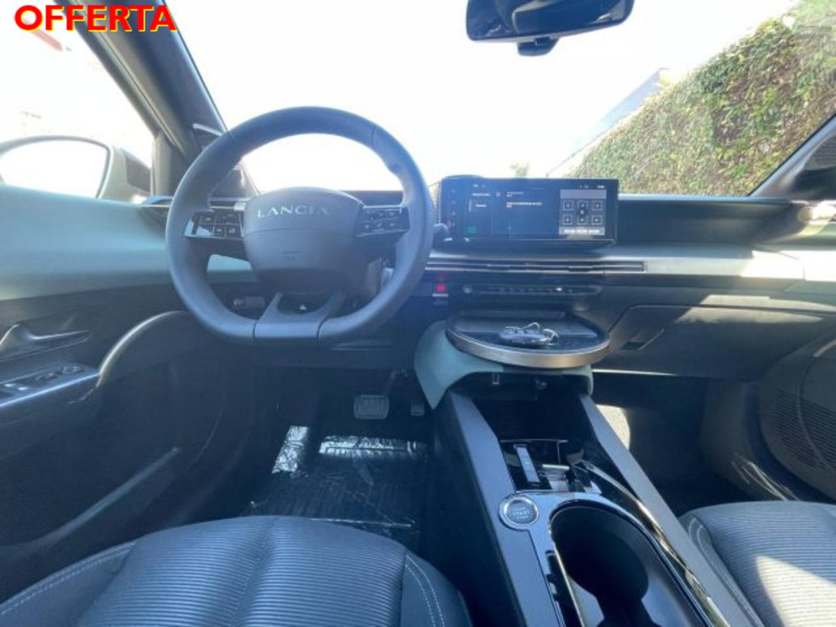Lancia Ypsilon 1.2 mhev Edizione Limitata Cassina e-dct (20)
