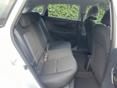 Hyundai i20 1.2 MPI MT GPL ConnectLine (9)