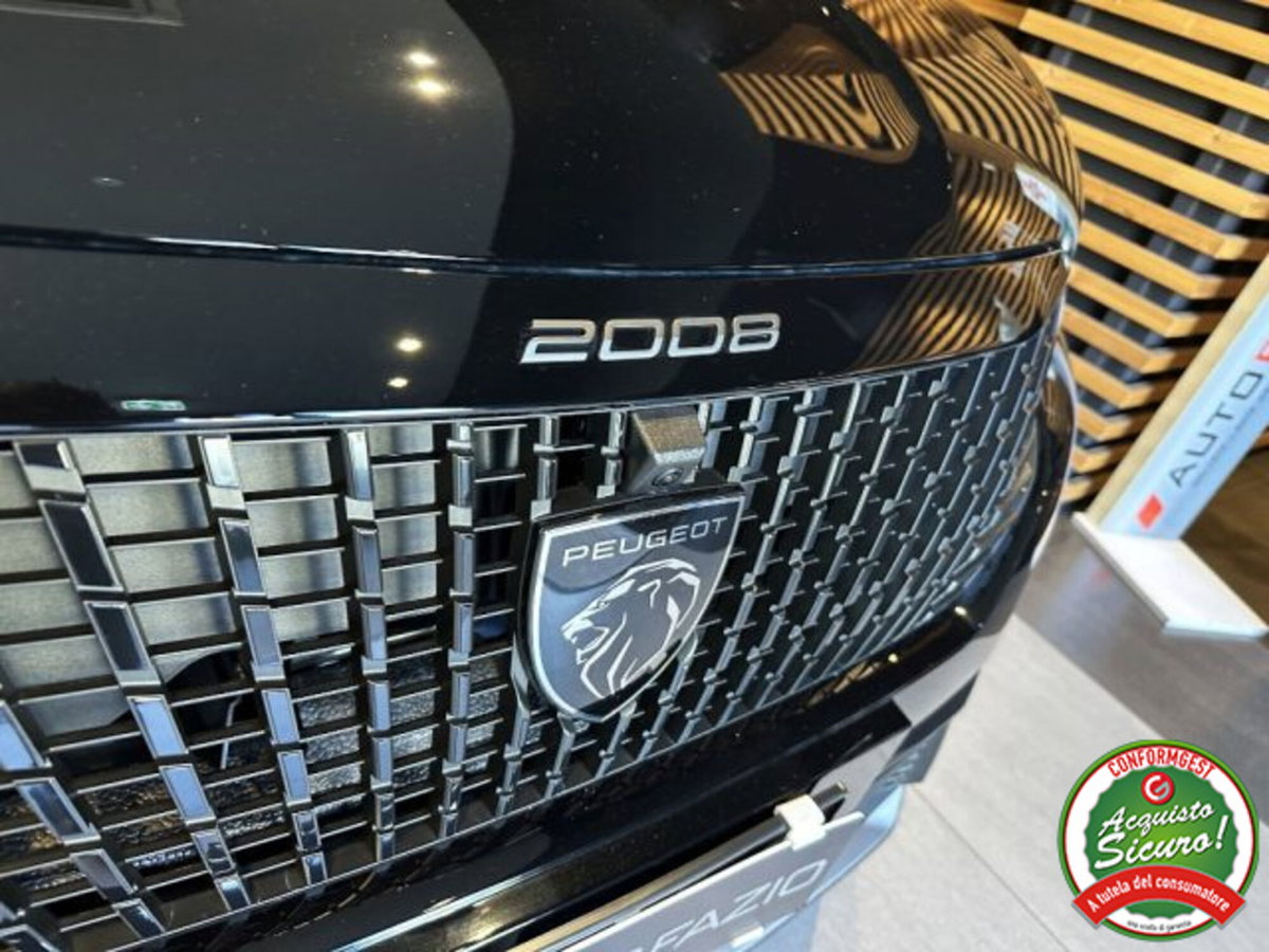 Peugeot 2008 PureTech 100 S&S Allure (6)