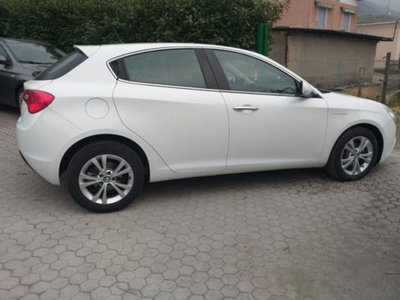 Alfa Romeo Giulietta 1.6 JTDm-2 Giulietta (13)