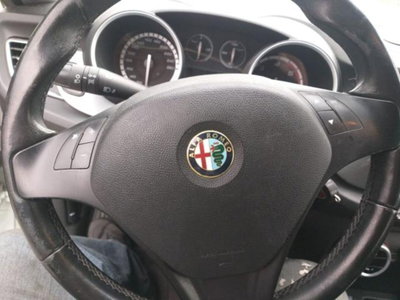 Alfa Romeo Giulietta 1.6 JTDm-2 Giulietta (15)