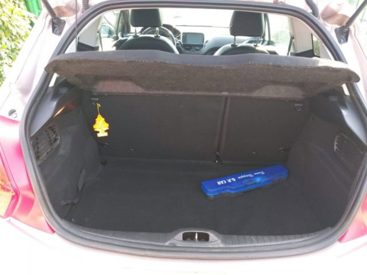 Peugeot 208 HDi 68 CV 3 porte Access (4)
