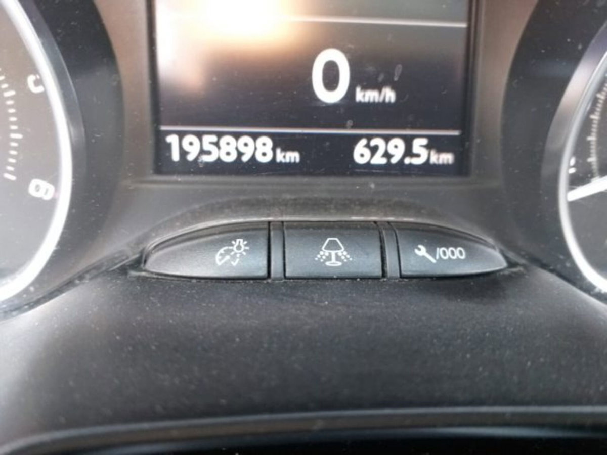 Peugeot 208 HDi 68 CV 3 porte Access (5)