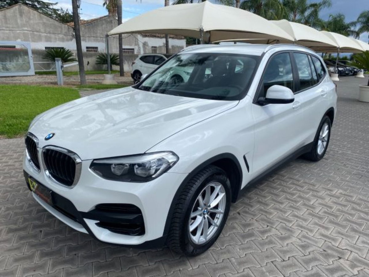 BMW X3 sDrive18d Business Advantage Aut.