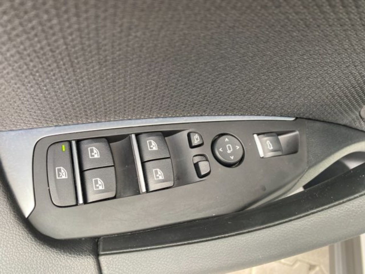 BMW X3 sDrive18d Business Advantage Aut. (16)
