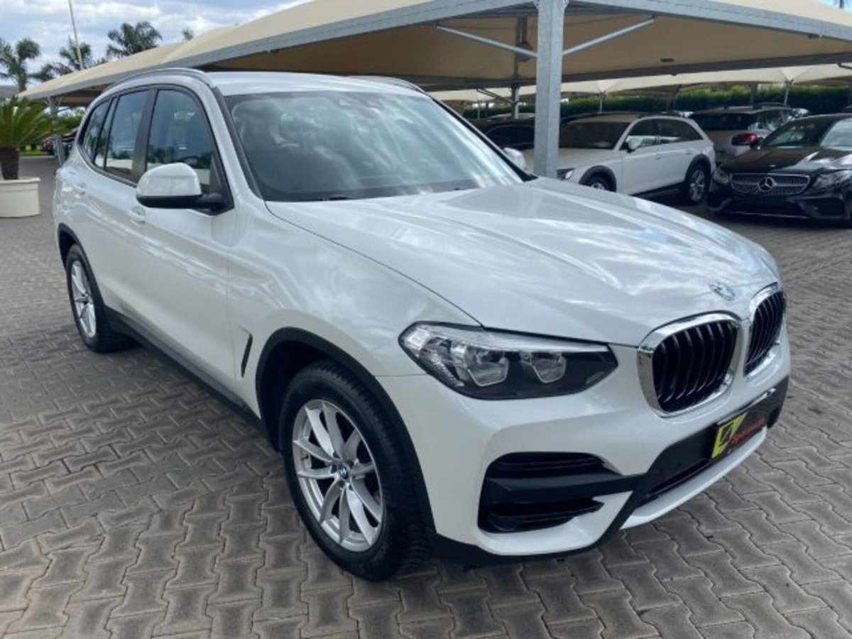 BMW X3 sDrive18d Business Advantage Aut. (2)