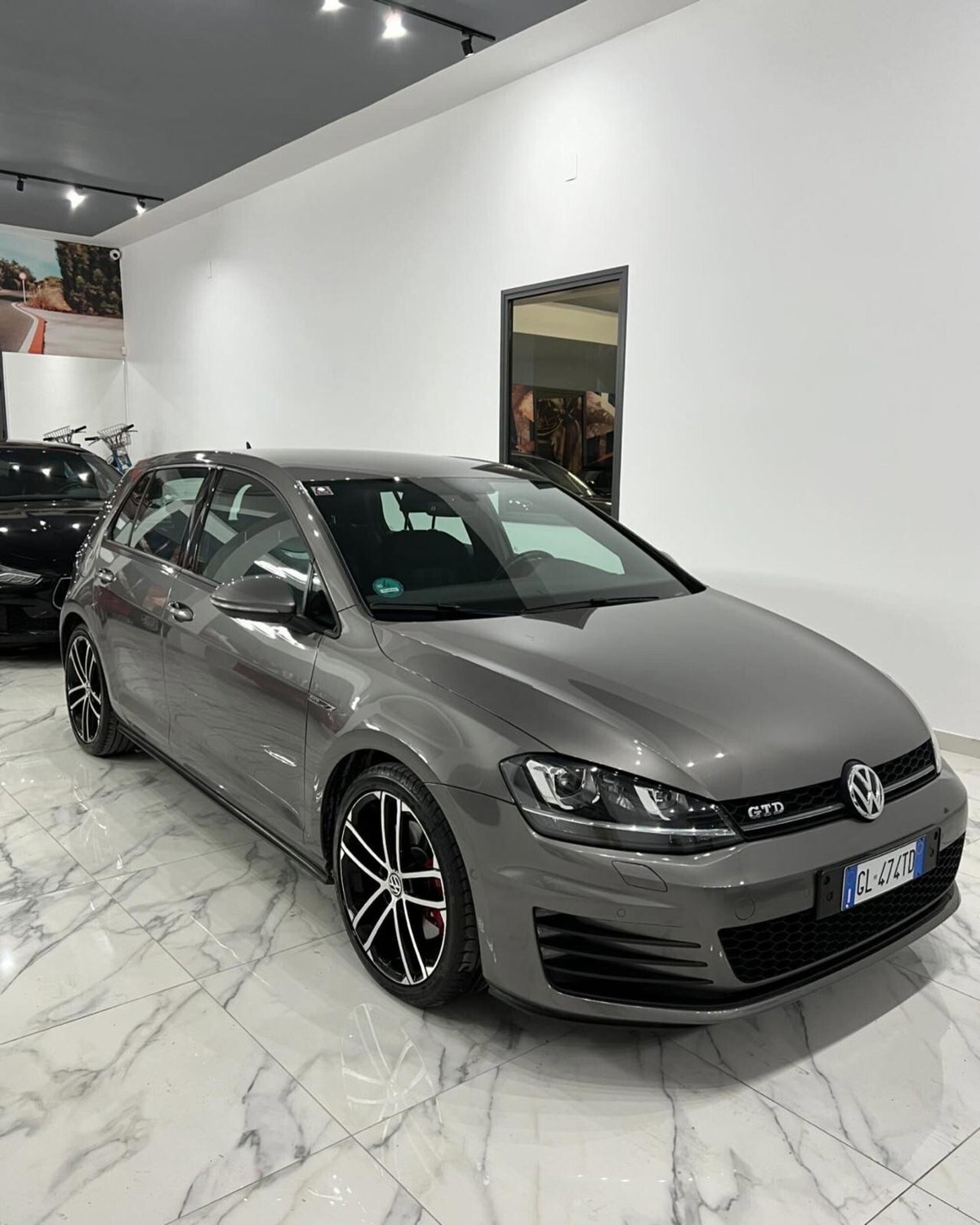 Volkswagen Golf GTD 2.0 TDI 5p. BlueMotion Technology (2)
