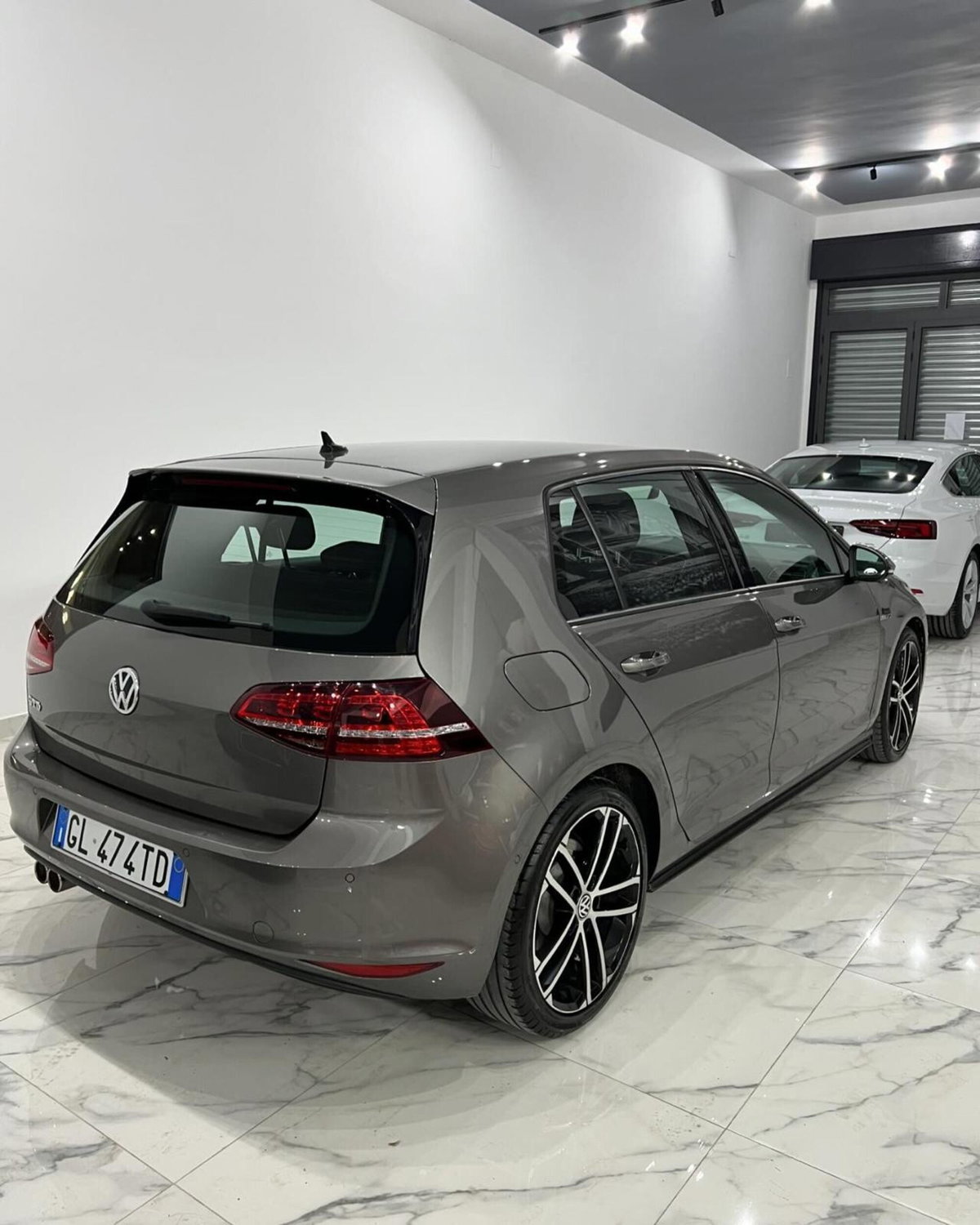 Volkswagen Golf GTD 2.0 TDI 5p. BlueMotion Technology (4)