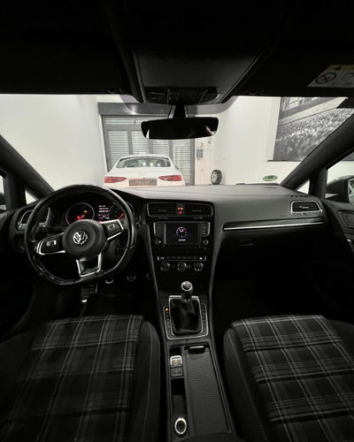 Volkswagen Golf GTD 2.0 TDI 5p. BlueMotion Technology (7)