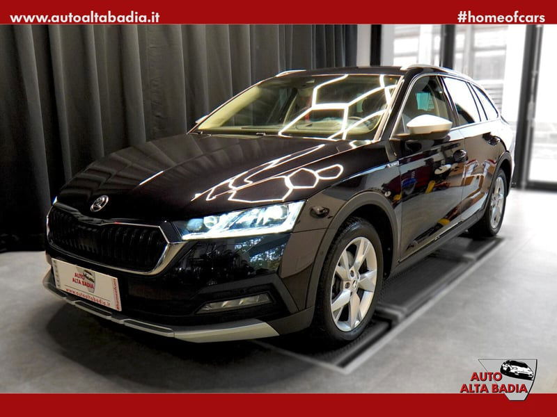 Skoda Octavia Station Wagon 2.0 TDI EVO SCR 200 CV DSG 4x4 Wagon Scout