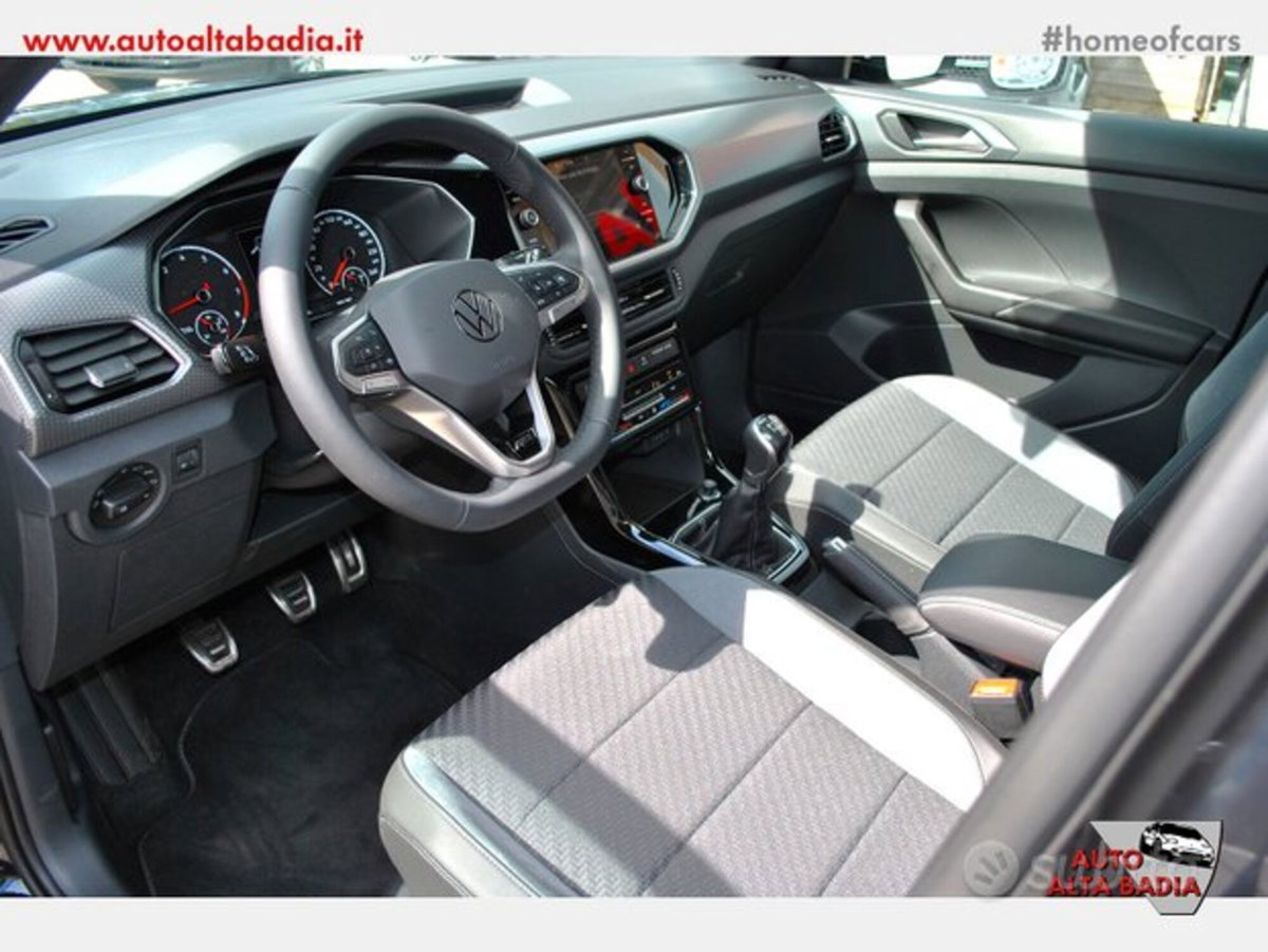 Volkswagen T-Cross 1.0 TSI Sport (8)