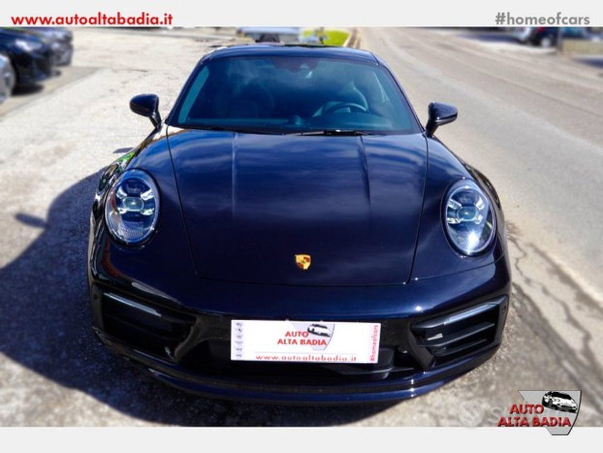 Porsche 911 Coupé 3.4 Carrera (2)