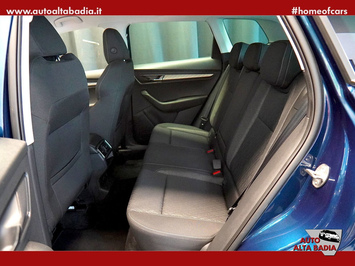 Skoda Karoq 2.0 tdi Executive 4x4 150cv dsg (11)
