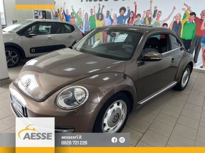 Volkswagen Maggiolino 1.6 TDI Design usata